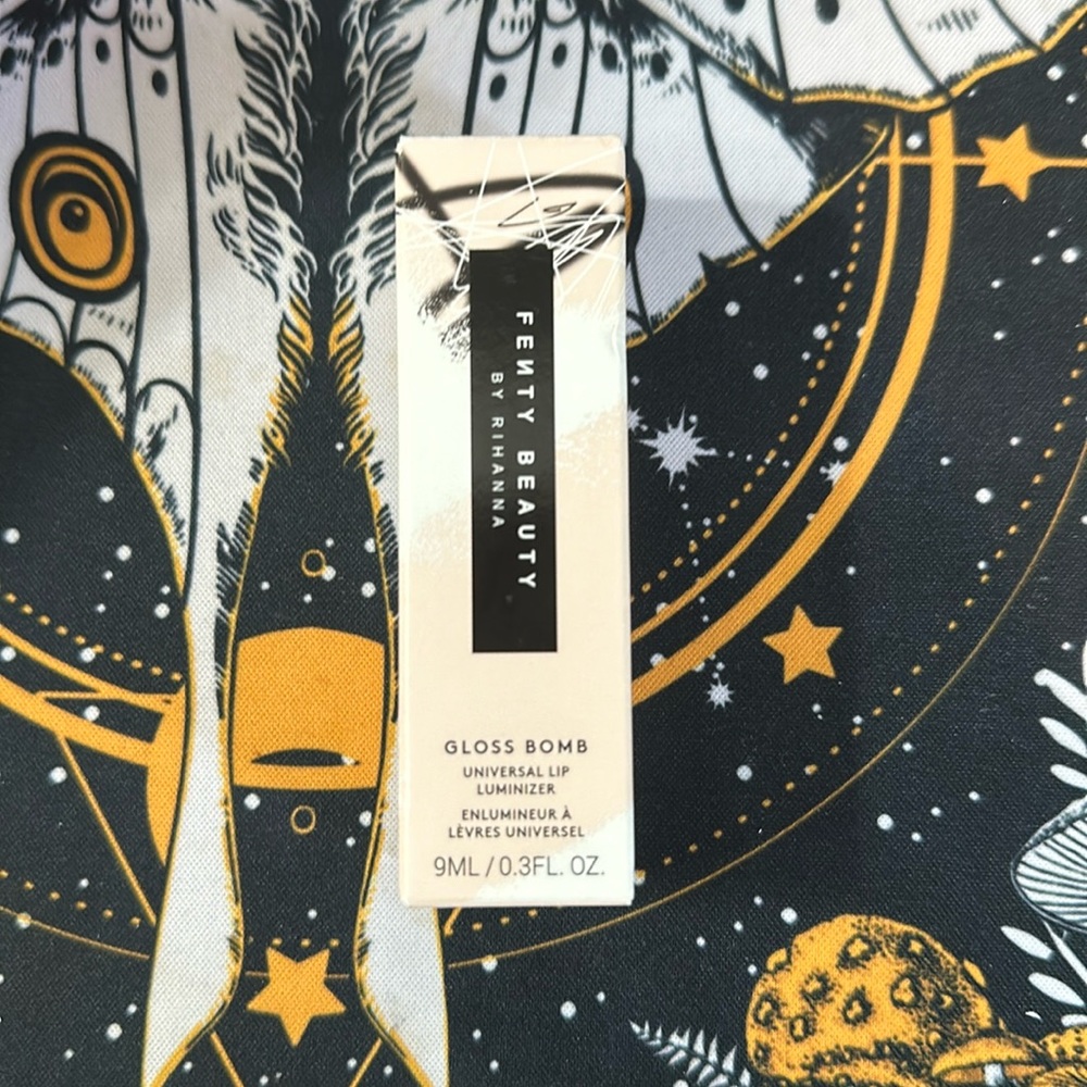 FENTY BEAUTY GLOSS BOMB
